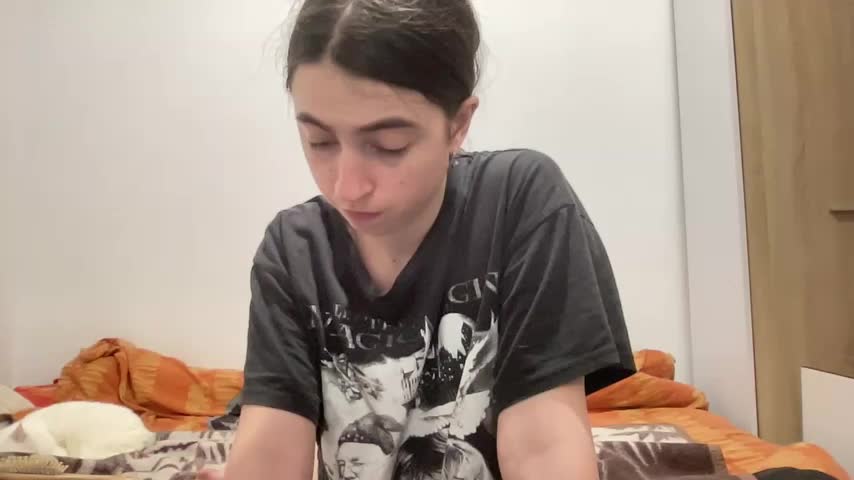 Iren_ferrari Cam Show Recorded 2025-05-14
