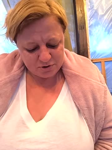 Jusichka Cam Show Recorded 2025-05-14