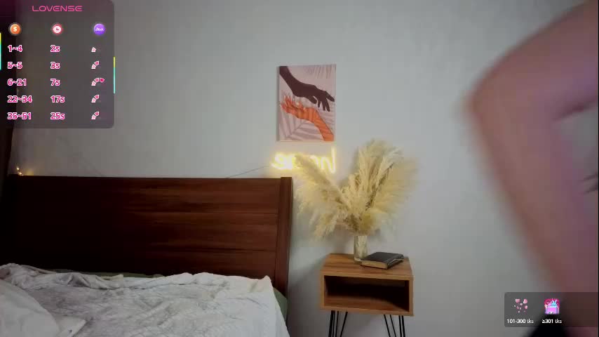 Nicoledurham Cam Show Recorded 2025-05-14