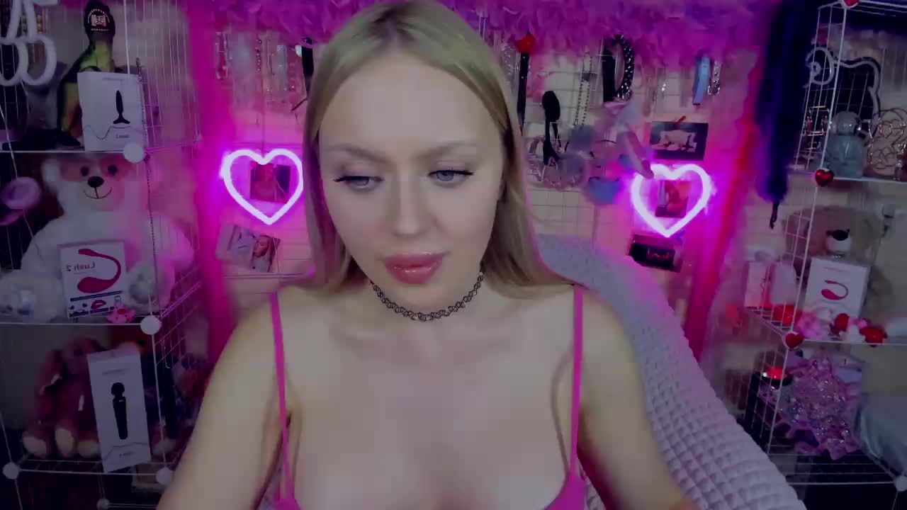 MindyKally Cam Show Recorded 2025-05-14