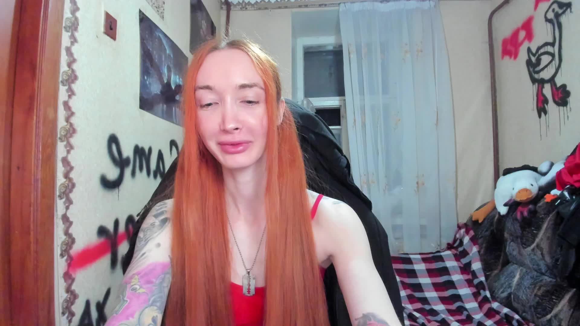 Roxy-Sun Cam Show Recorded 2025-05-14