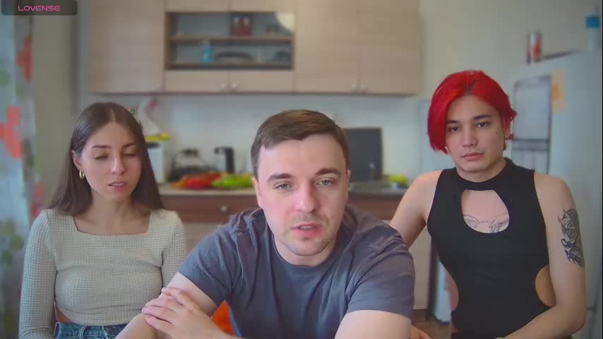 Ihavepaws33 Cam Show Recorded 2025-05-14