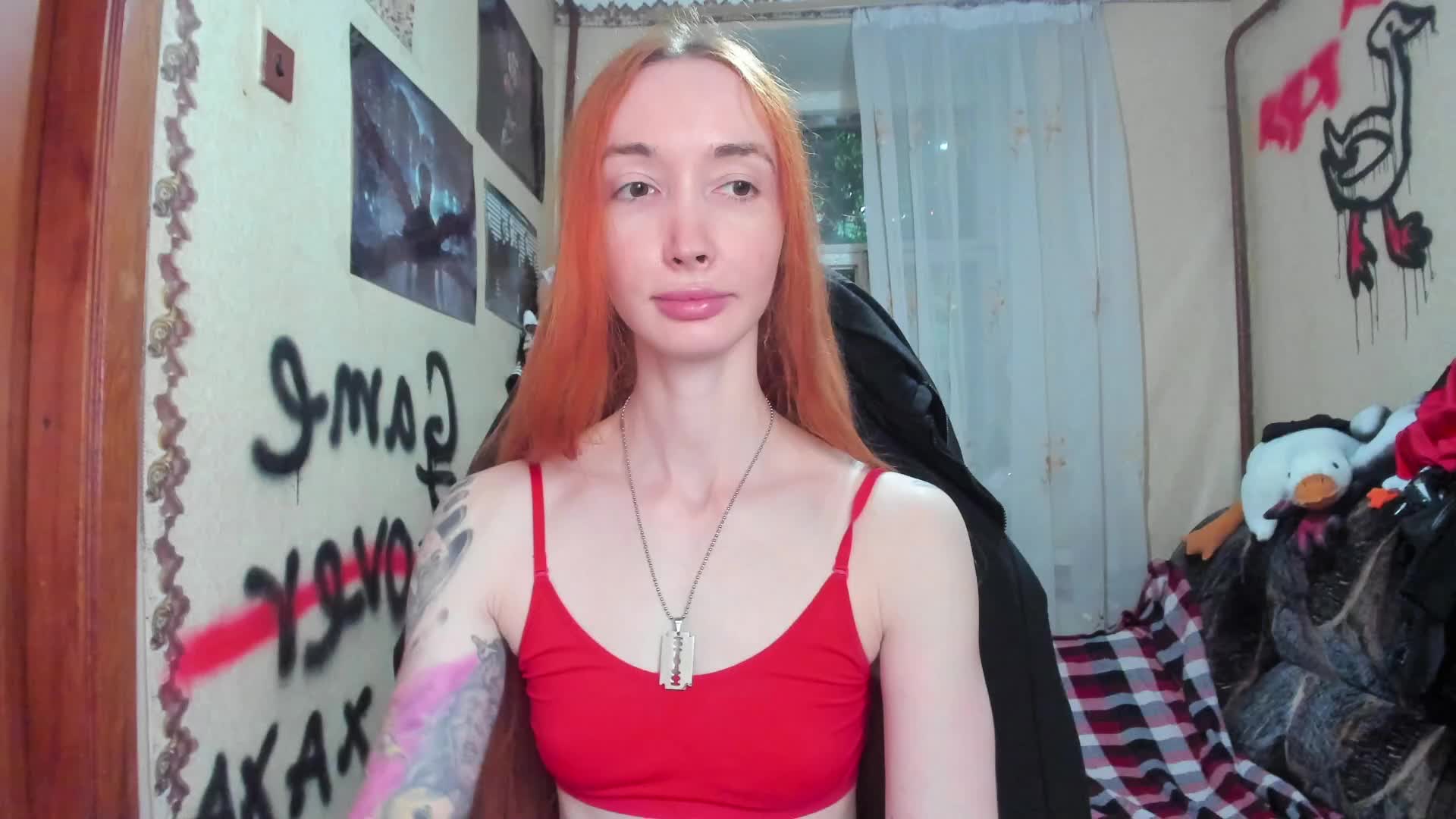 Roxy-Sun Cam Show Recorded 2025-05-14