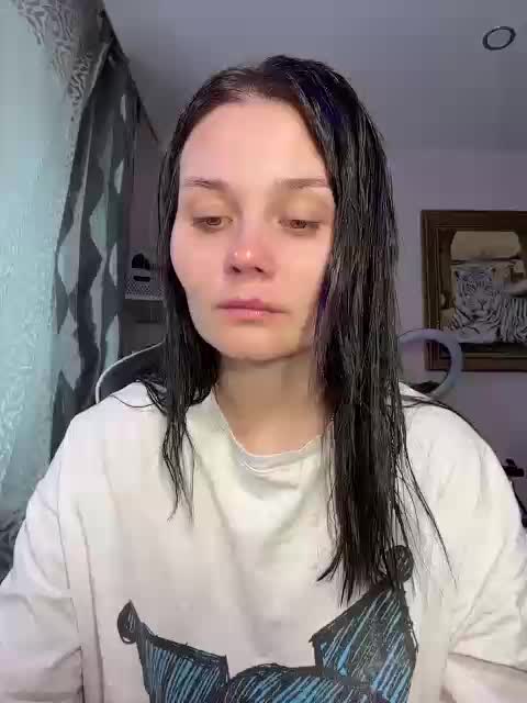 _Milashka_ Cam Show Recorded 2025-05-14