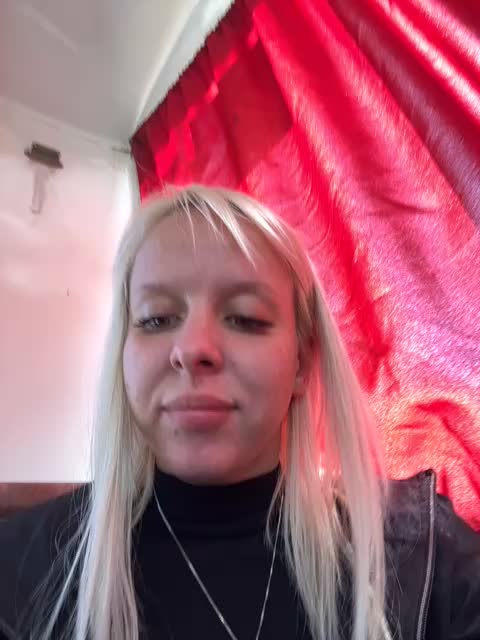 LikaCat Cam Show Recorded 2025-05-14
