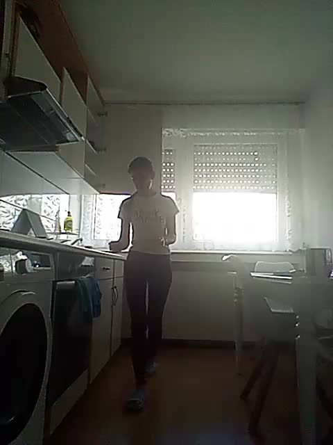 __COVID-19__ Cam Show Recorded 2025-05-14