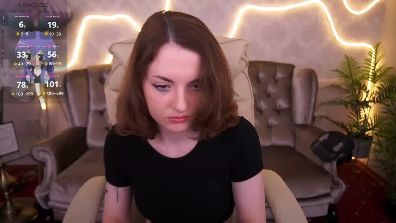 KiraFoxik Cam Show Recorded 2025-05-14