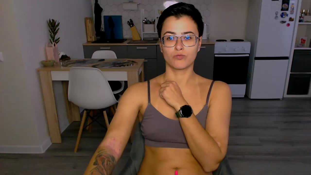 Sashanotfound Cam Show Recorded 2025-05-15