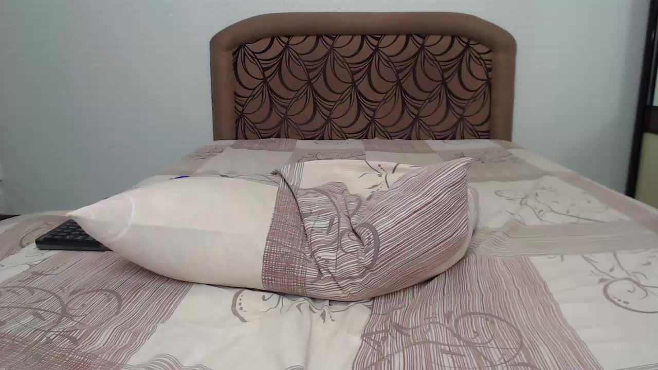 NatyFlower Cam Show Recorded 2025-05-15