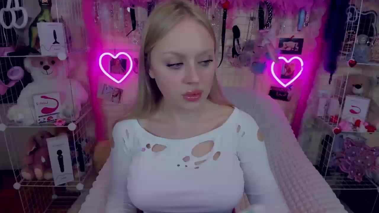 MindyKally Cam Show Recorded 2025-05-15