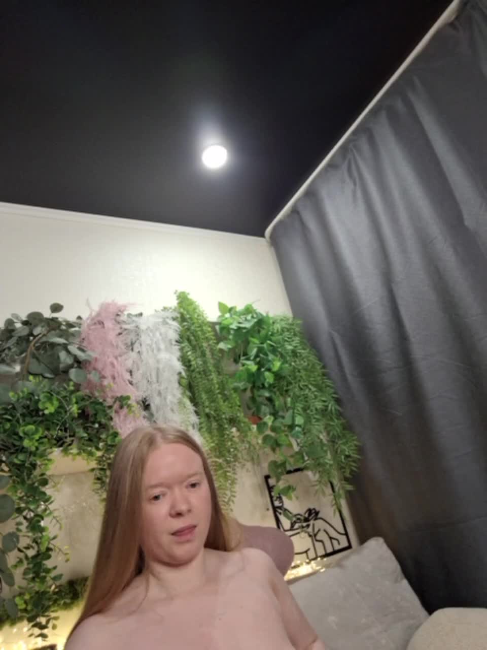 -scyrim- Cam Show Recorded 2025-05-15
