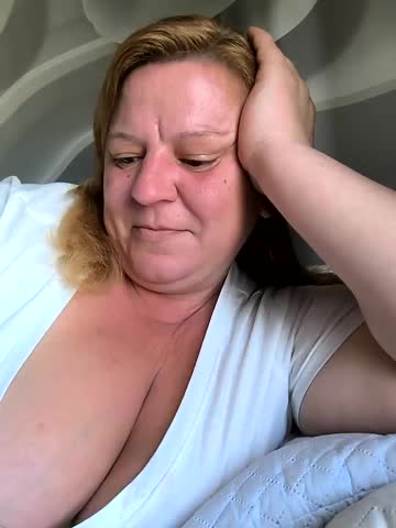 Jusichka Cam Show Recorded 2025-05-15