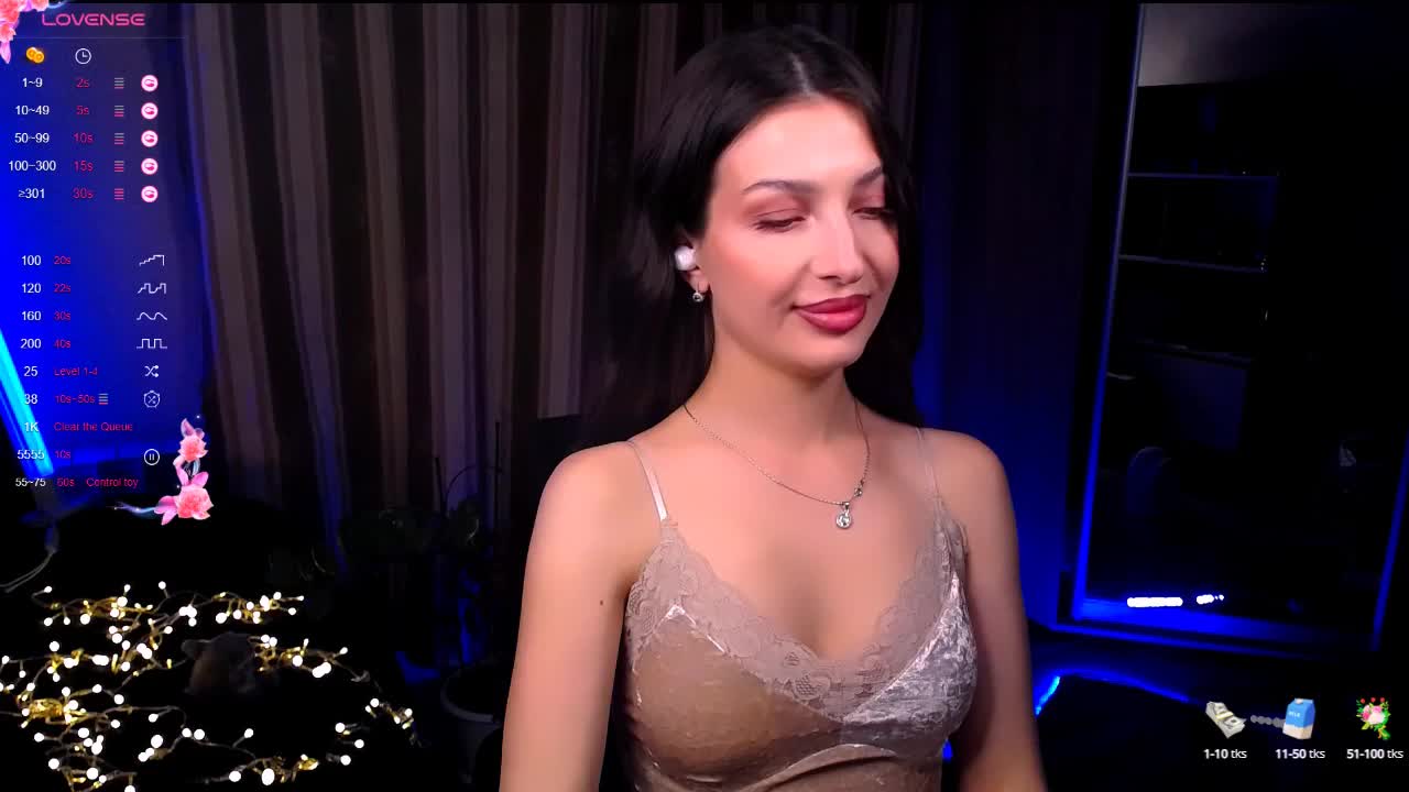 LauraBess Cam Show Recorded 2025-05-15