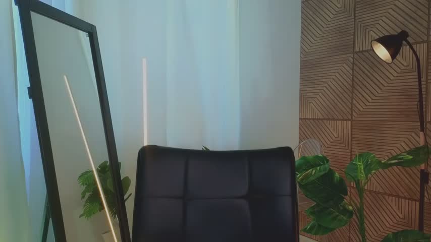 Milly_shy Cam Show Recorded 2025-05-15
