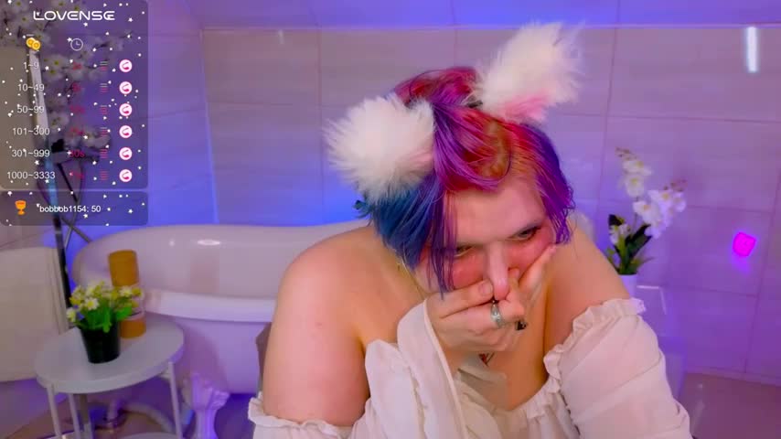 Bluelunaray Cam Show Recorded 2025-05-15