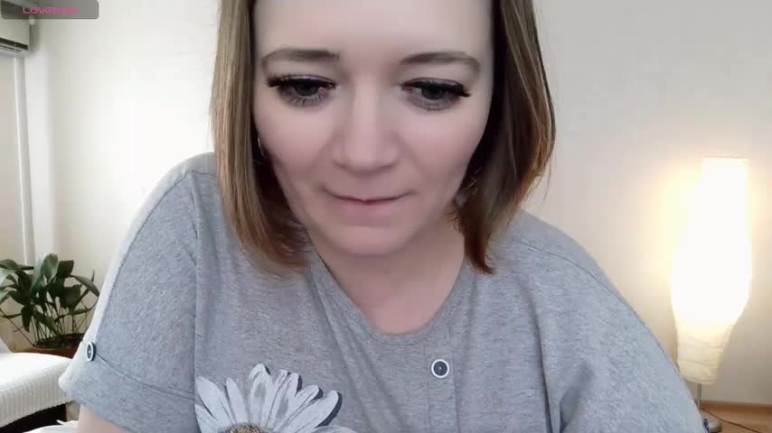 LizaMilfa Cam Show Recorded 2025-05-15