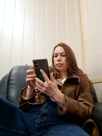 BlueHOT-MILf Cam Show Recorded 2025-05-15