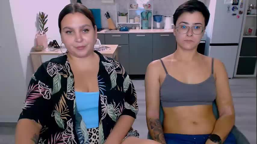 Chloe_x_ Cam Show Recorded 2025-05-16