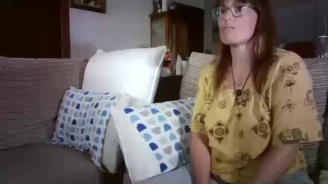 Lolahueso Cam Show Recorded 2025-05-16