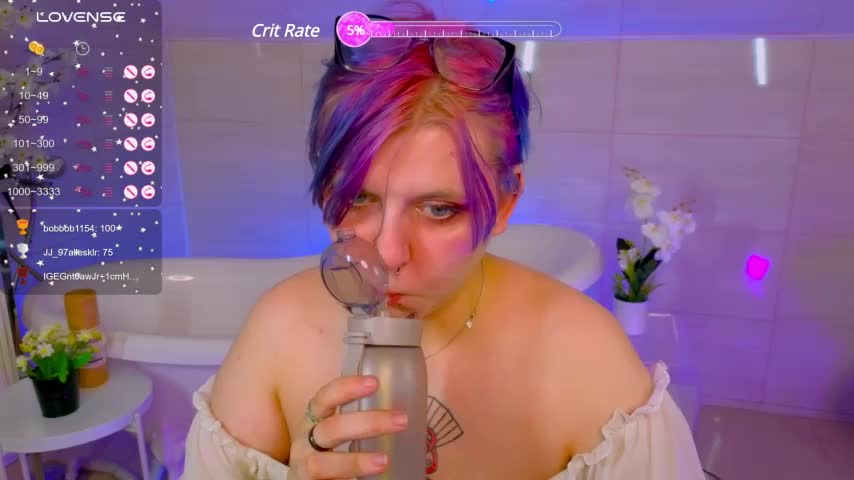 Bluelunaray Cam Show Recorded 2025-05-16