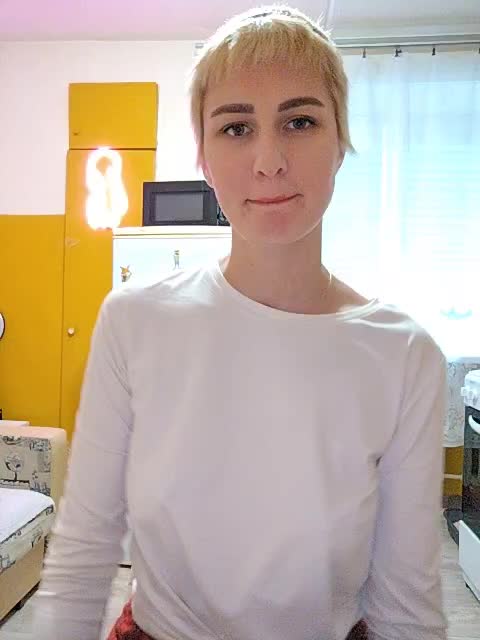 Tina_Valin Cam Show Recorded 2025-05-16
