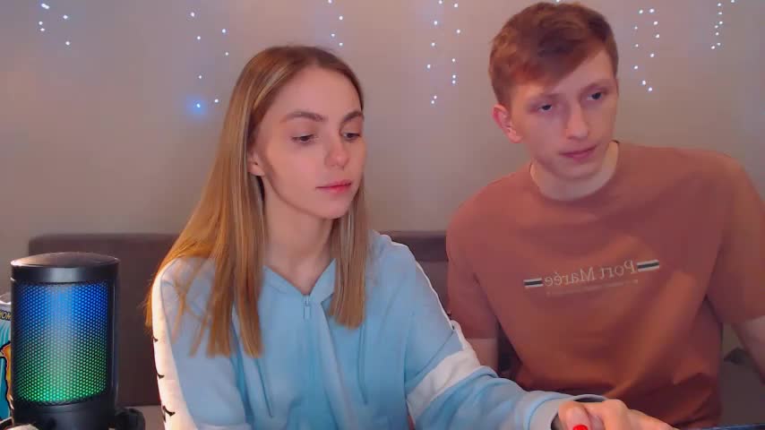 Juliaanddima Cam Show Recorded 2025-05-16