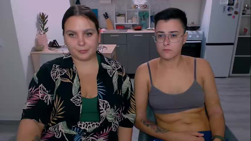 Chloe_x_ Cam Show Recorded 2025-05-16
