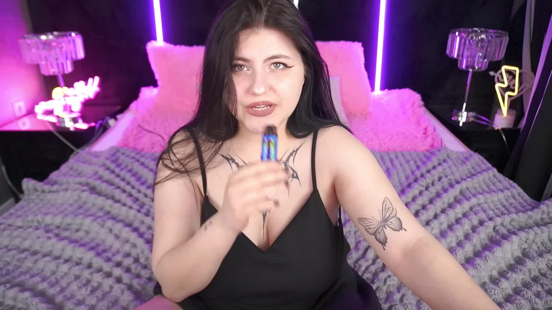 Wednesdayyyy Cam Show Recorded 2025-05-16