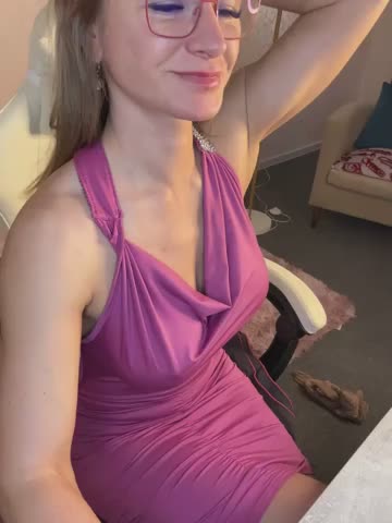 Milf_Tea Cam Show Recorded 2025-05-16