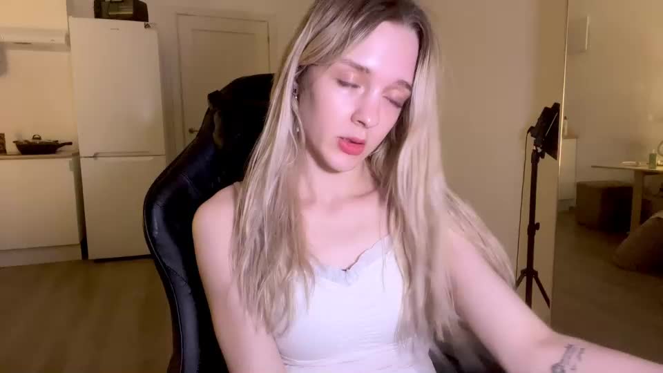 Sailormoon666_ Cam Show Recorded 2025-05-16
