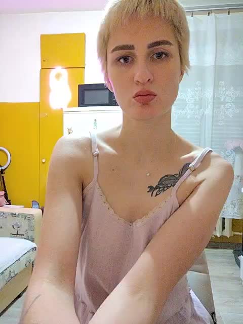 Tina_Valin Cam Show Recorded 2025-05-16