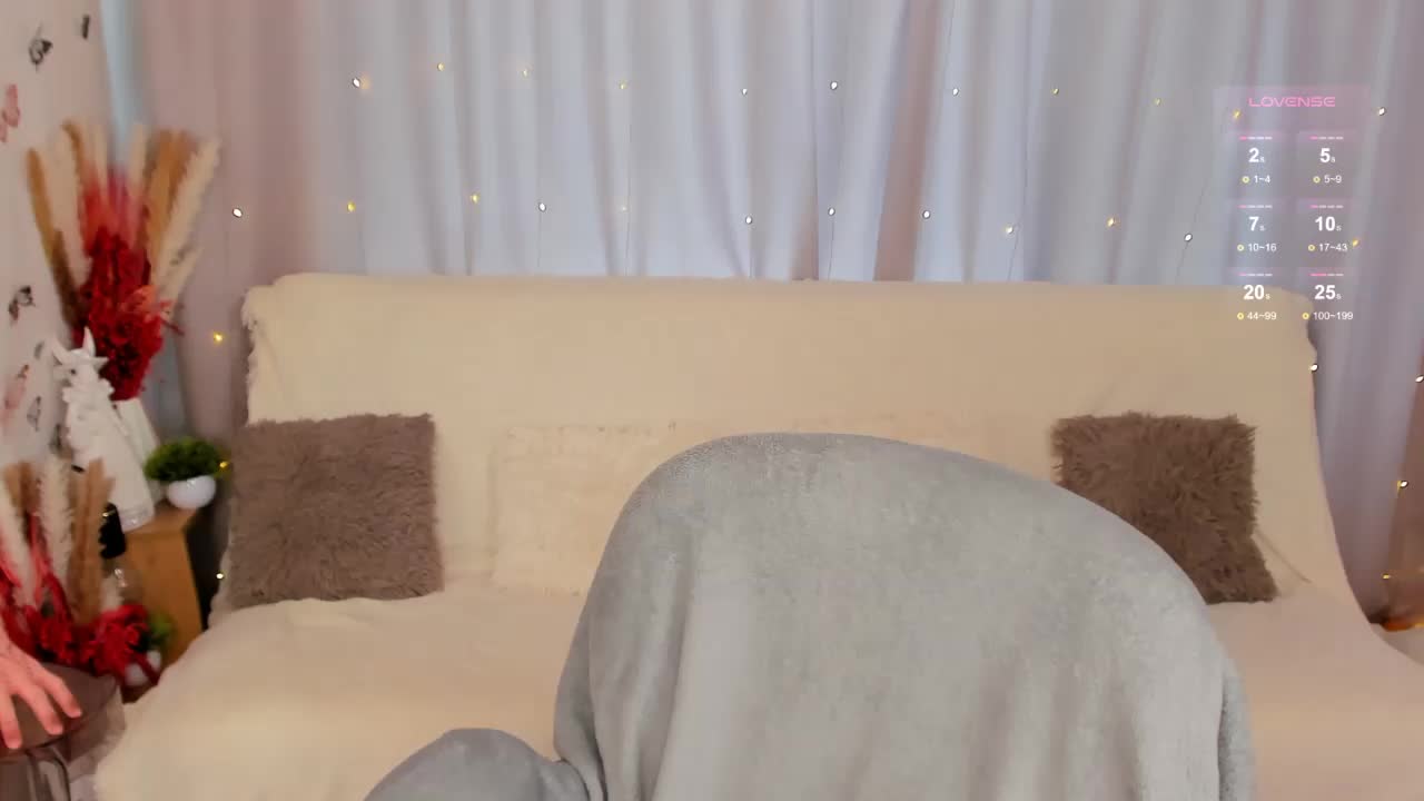 Liissa Cam Show Recorded 2025-05-17