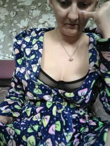 Zarevna Cam Show Recorded 2025-05-17