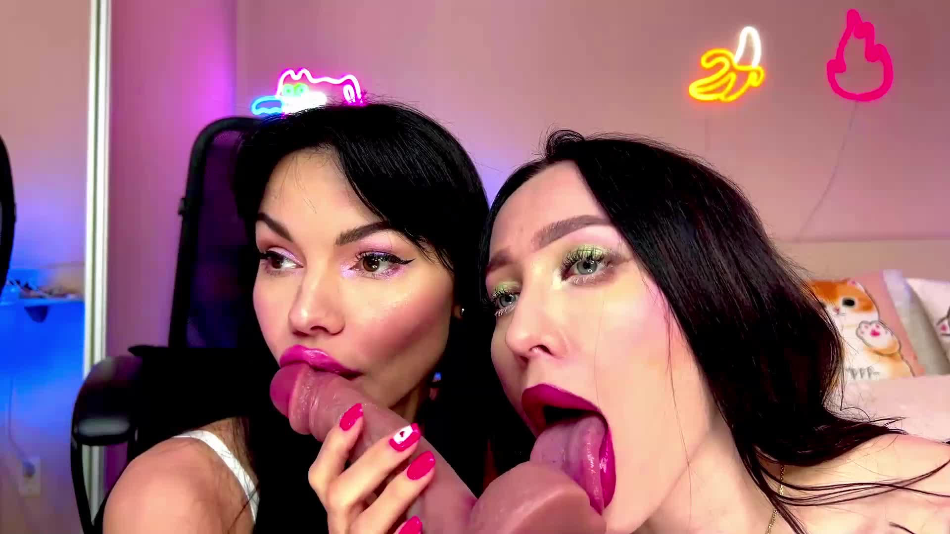 Amyleeplay Cam Show Recorded 2025-05-17