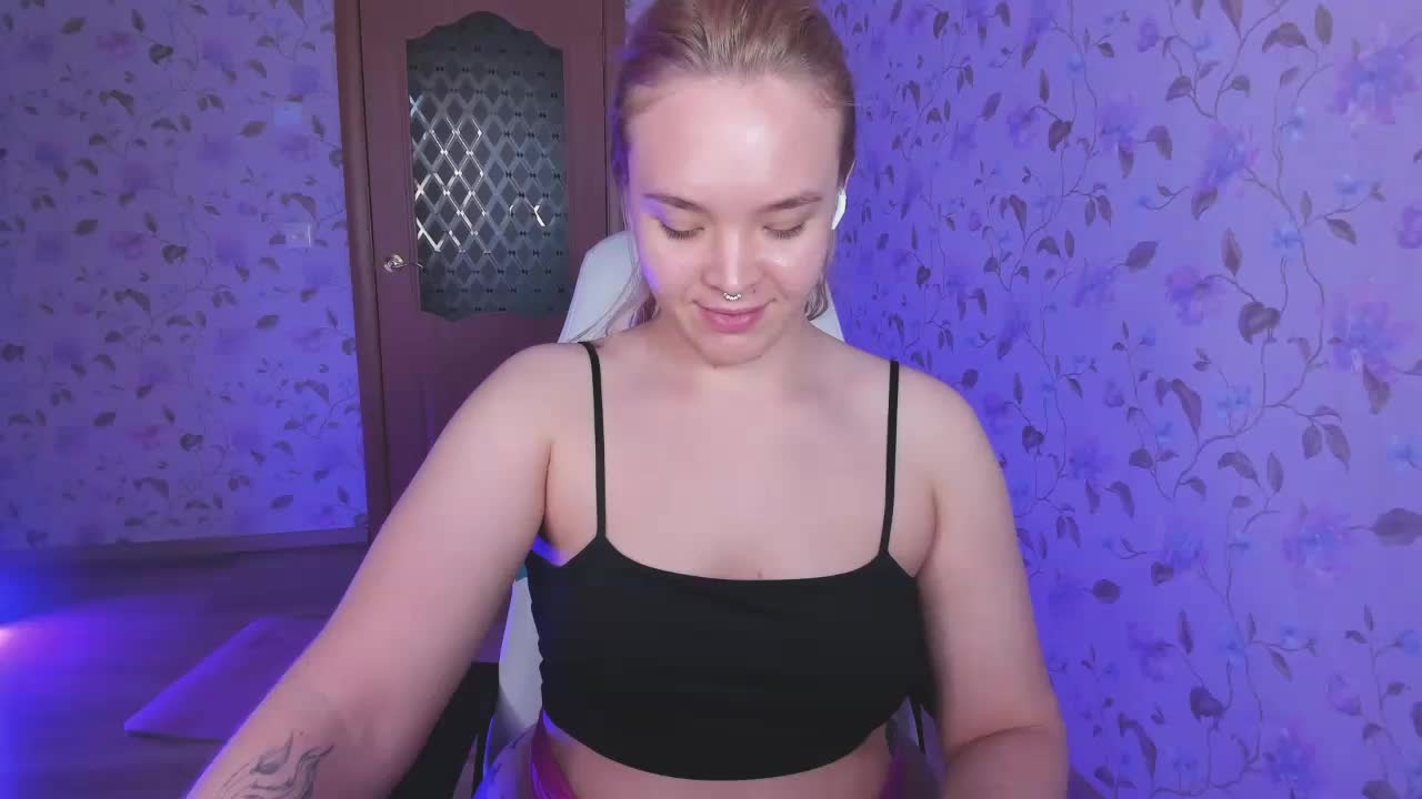 EvaRose Cam Show Recorded 2025-05-17