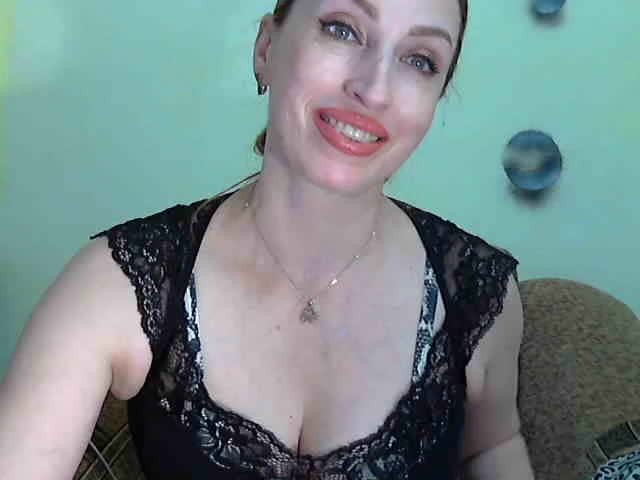 Jillian_Pattie Cam Show Recorded 2025-05-17