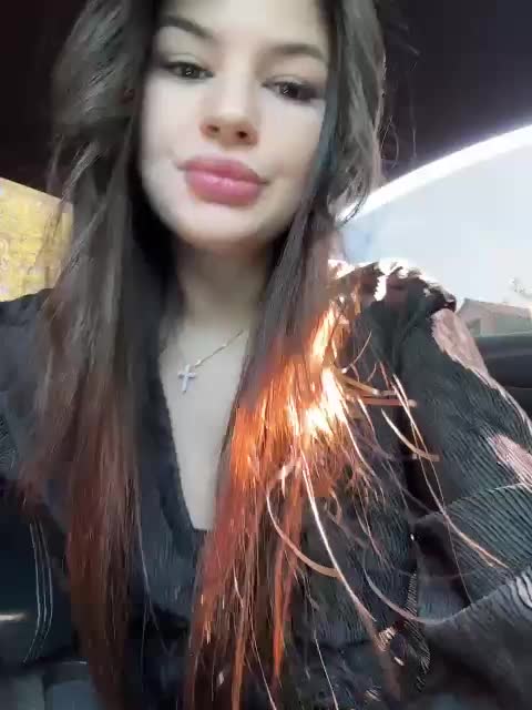 -MaybeBaby- Cam Show Recorded 2025-05-17