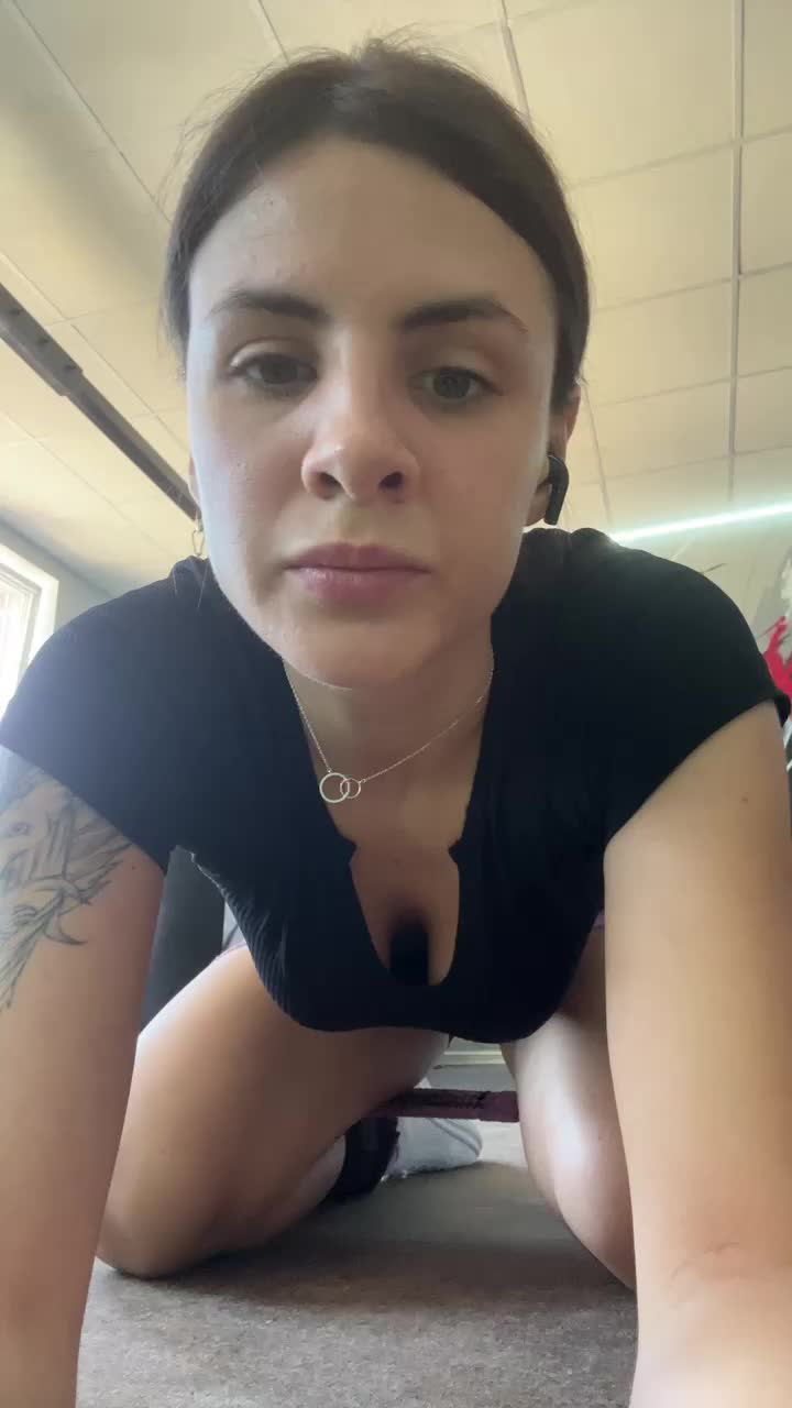 -EmilyJones- Cam Show Recorded 2025-05-17