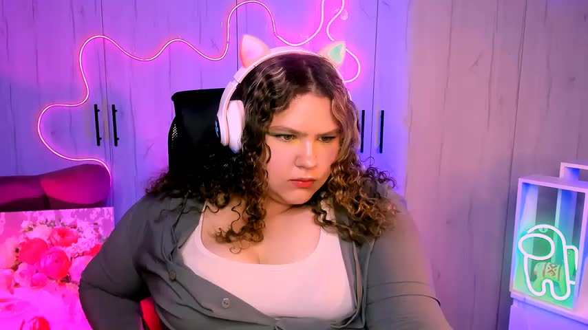 FlorenceAnderson Cam Show Recorded 2025-05-17