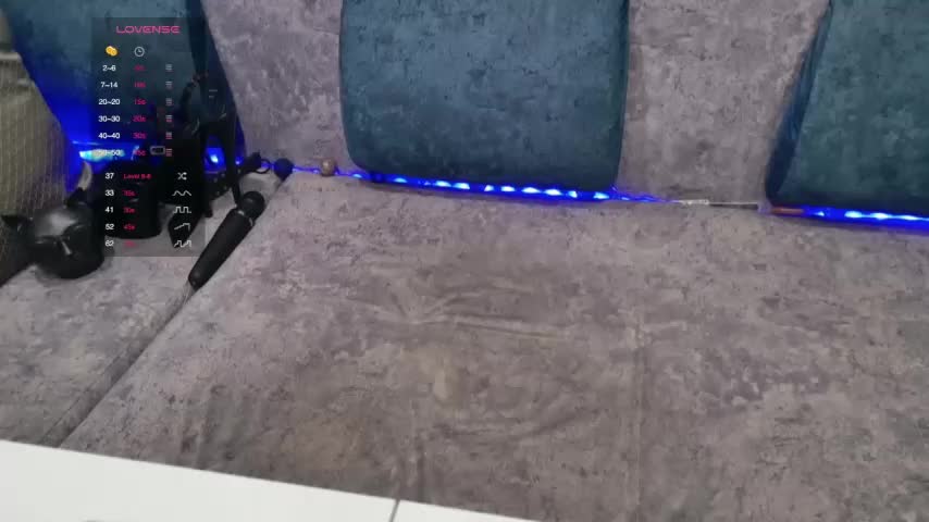 Blackcat142 Cam Show Recorded 2025-05-17