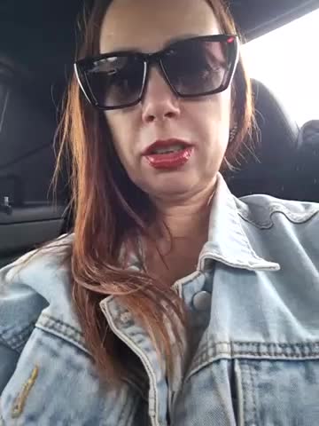 BlueHOT-MILf Cam Show Recorded 2025-05-17