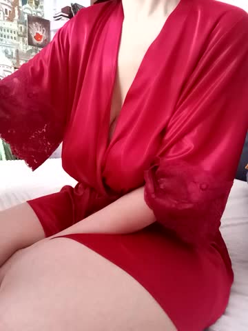 EmmaGiedi Cam Show Recorded 2025-05-17