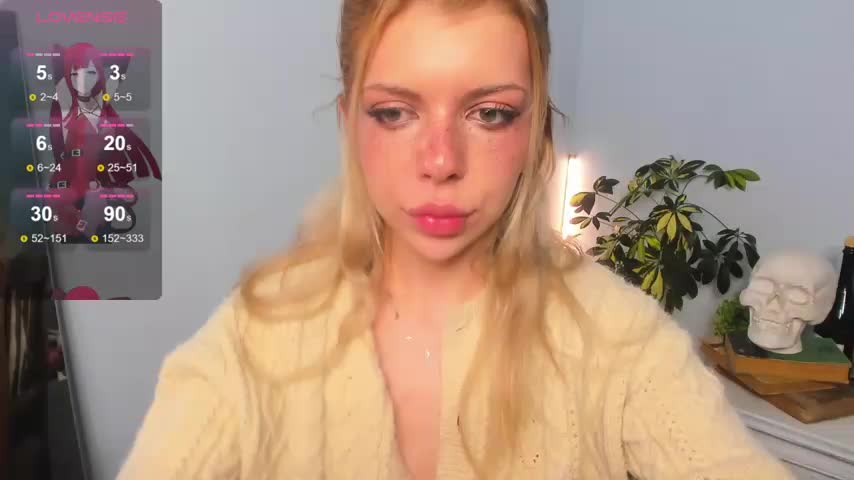 Hannah_Carr Cam Show Recorded 2025-05-17