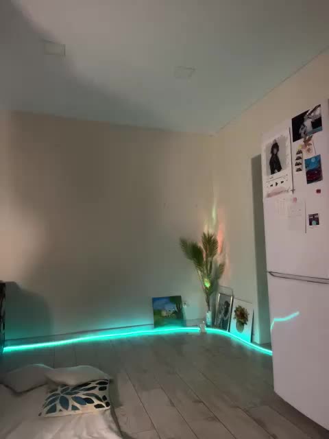 Kristina_Bounty Cam Show Recorded 2025-05-17
