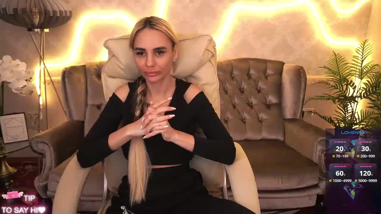YourMillsy Cam Show Recorded 2025-05-17