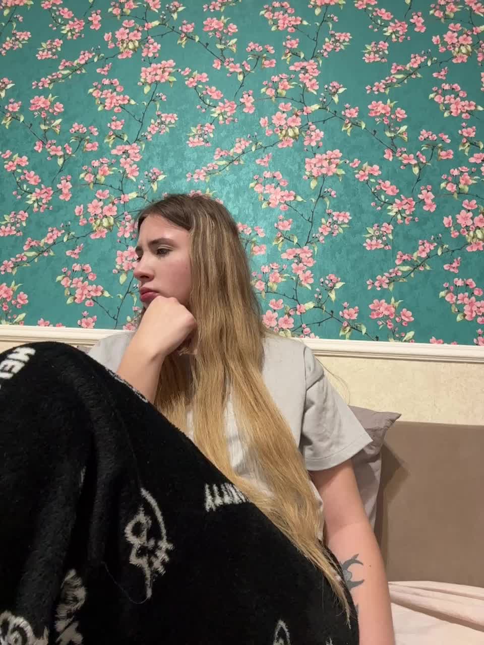 Alizii Cam Show Recorded 2025-05-18