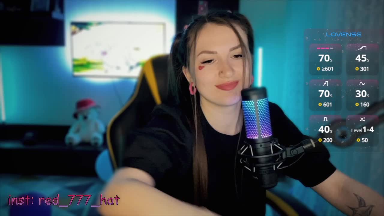 -RED-HAT- Cam Show Recorded 2025-05-18