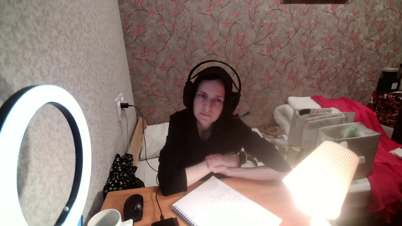 Magretta_Dering Cam Show Recorded 2025-05-18