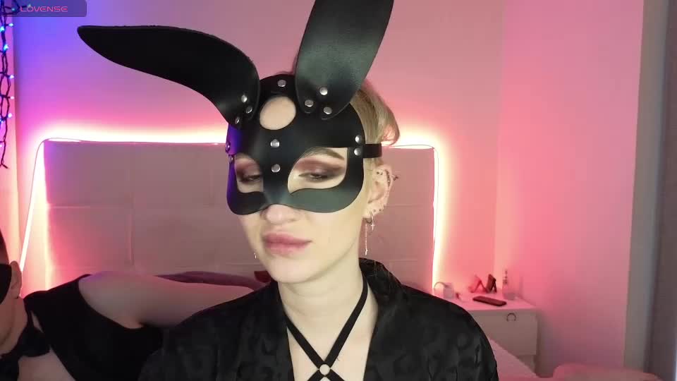 Sofyandmike Cam Show Recorded 2025-05-18