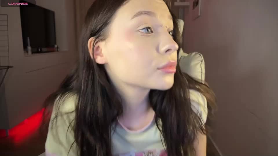 Dontoch Cam Show Recorded 2025-05-18